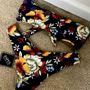 Zaful Knot Floral Bandeau Binkni